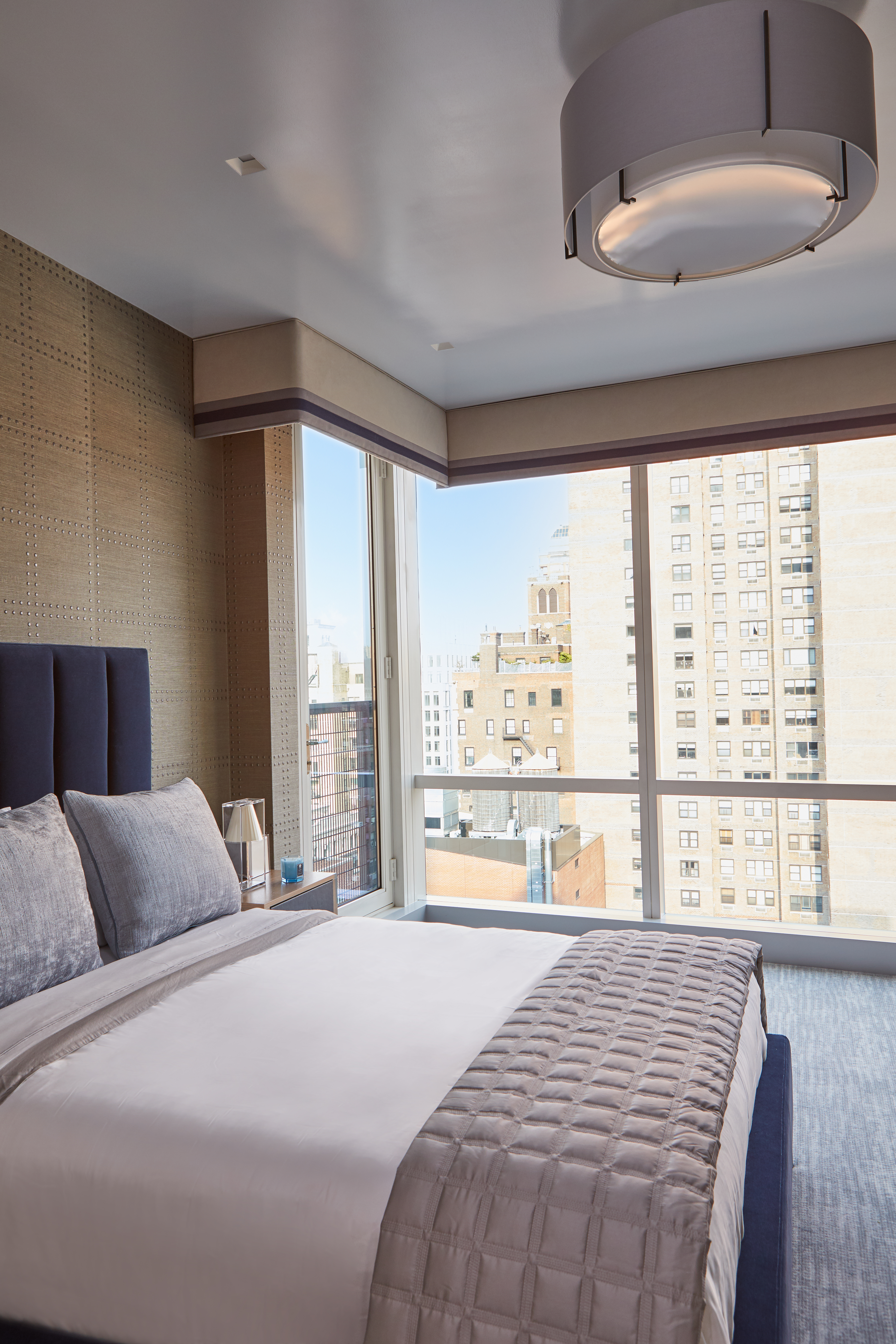 Bedroom lighting off