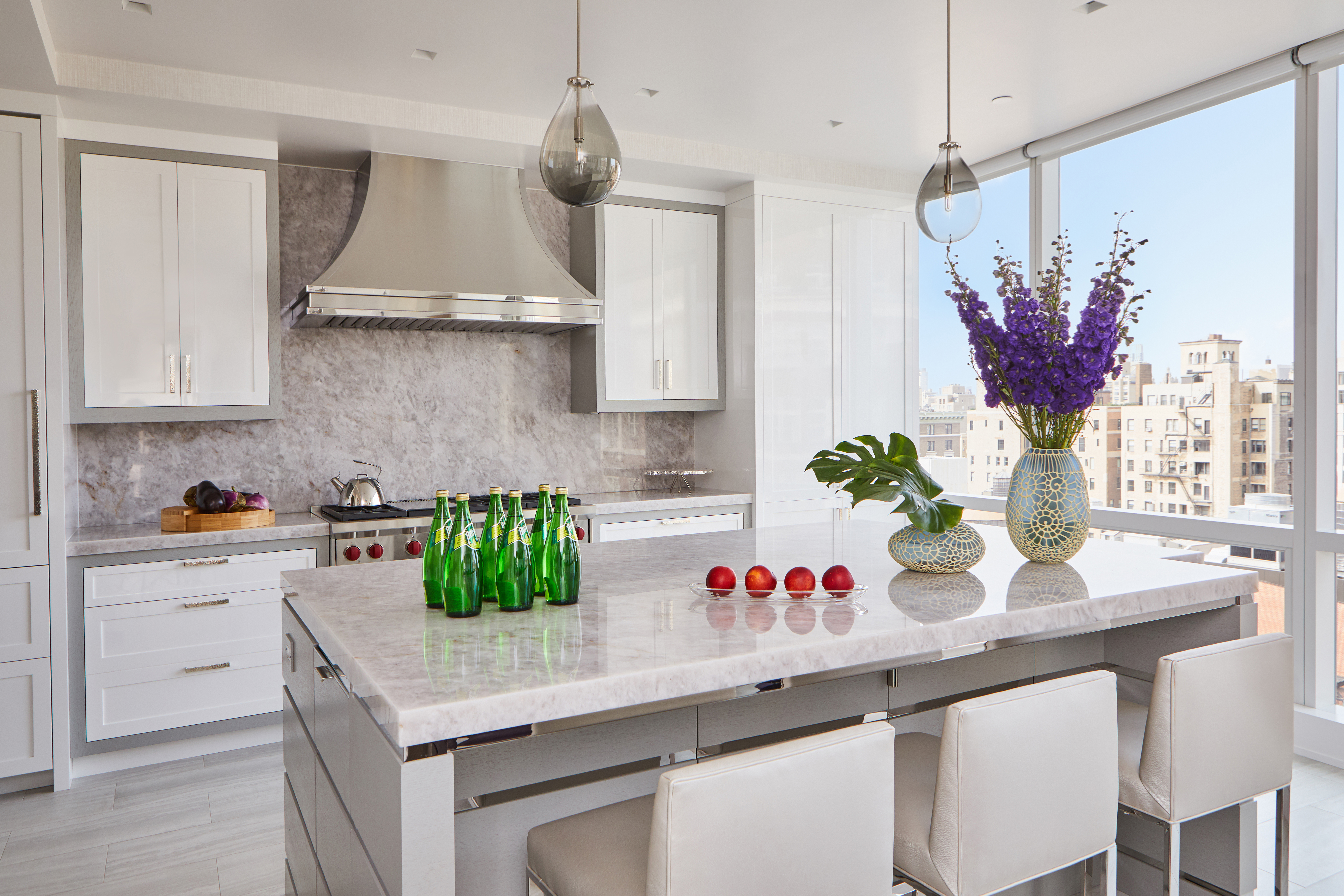 Kitchen island lighting off